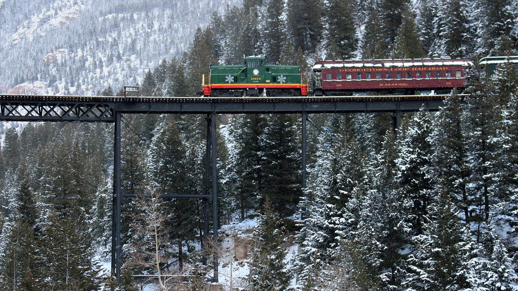Santa’s Rocky Mountain Adventure Loop Railroad