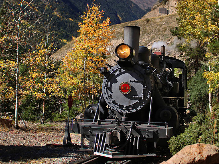 scenic train tours in colorado